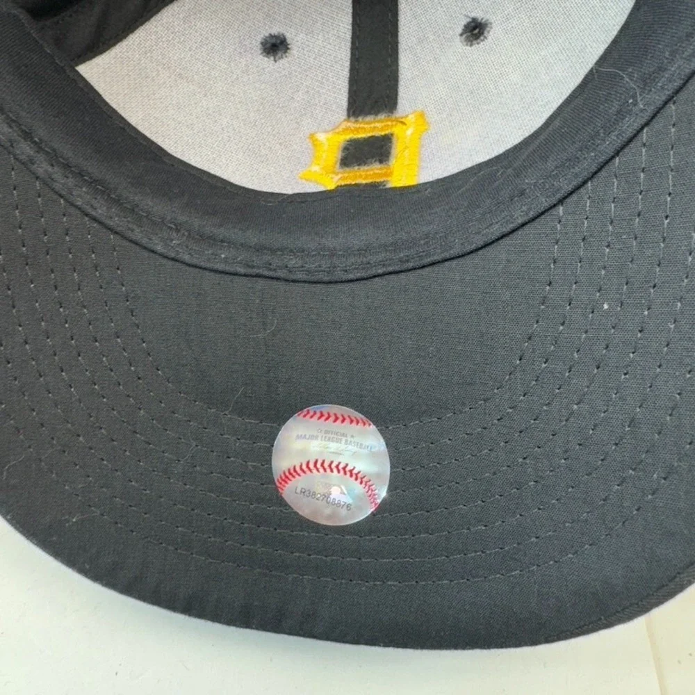Pittsburgh Pirates Hat Cap Baseball Strapback Black Embroidered Panel‎ Pirates